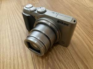 Nikon ニコン Coolpix S9900 コンパクトカメラ 中古 シルバー ジャンク