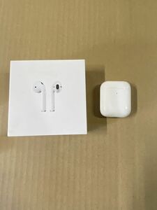 Apple AirPods with Wireless Charging Case A2031 第2世代 ワイヤレスイヤホン アップル ワイヤレス充電 Bluetooth 純正品　ジャンク品