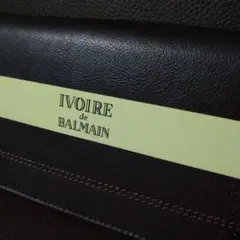 IVOIRE de BALMAIN 長財布