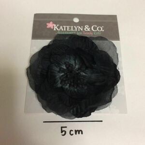 新品☆Katelyn&Coフラワーヘアピンヘアクリップ　黒ブラック　ヘアピンキッズアクセサリーコサージュ