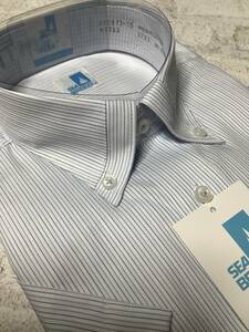 新品　39Ｍサイズ半袖 ★ボタンダウンのカッターシャツ★サックスブルーストライプ　定価3,900円ワイシャツ　ゆったり仕様　Ｌの方ども