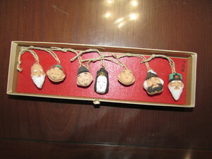 昭和レトロの下呂温泉のお土産品・七福神の小さな土人形鈴)貴重・珍品・縁起物
