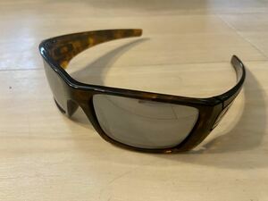 OAKLEY FUEL CELL Brown torotise×新品社外偏光レンズ 交換済 オークリー サングラス 中古美品