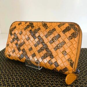 【お買い得】定価10万★BOTTEGA VENETA★ボッテガ・ヴェネタ★ラウンドファスナー長財布★114076★イントレチャート★パイソン×オレンジ