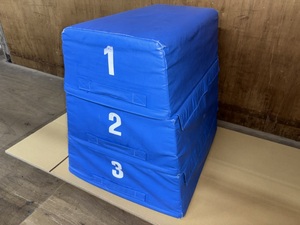 中古／クッション跳び箱WATANABE（ワタナベ）セフティー跳箱ST-2　3段階の高さ調整可　子供用