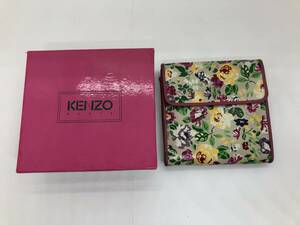 KENZO　ケンゾー★花柄　二つ折り財布　赤×緑　フラワープリント