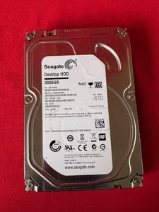 Seagate SATA HDD ハードディスク 【ST3000DM001 /3TB/3000GB(3.5インチ)　動作未確認　現状品