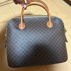 1、2度使用セリーヌ マカダム柄 ハンドバッグ ブラウン オールドセリーヌCELINE 持ち手入れず横30cm縦24cm幅12cmくらい