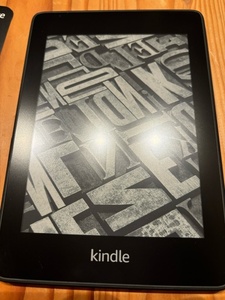 amazon Kindle Paperwhite 8GB (第10世代)　広告なし　おまけ付き
