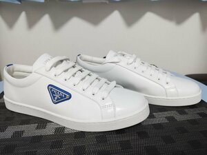 【時計王】 PRADAスニーカー アウトレット 未使用品 2EE376 3F0E size8.5 約27.0cm位 イタリア製 白/青 保存袋 税別 国内送料無料