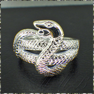 [RING] 925 Sterling Silver Plated Snake スネーク 絡みつく蛇 ヘビ デザイン シルバー リング 17号 【送料無料】