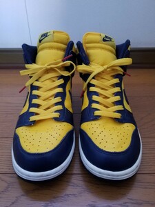 NIKE DUNK HIGH MICHIGAN　ナイキ ダンク ミシガン 2016 カレッジ 850477 700 正規品 　中古 古着 匿名配送