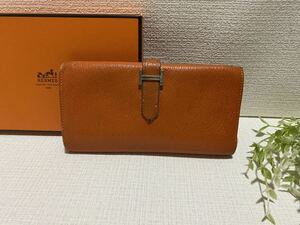 希少HERMES☆エルメスベアンデュプリ 三つ折り長財布エルメスオレンジ色シルバーH金具本革長財布エルメス長財布Hermsシェブルミゾル大容量