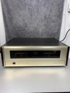 Accuphase  model p-102 パワーアンプ