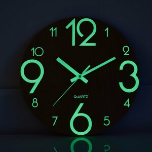 ZPT693☆新品木製 ナチュラルな時計 エレガント 発光 夜光 掛け時計 家の装飾 寝室用 子供部屋用