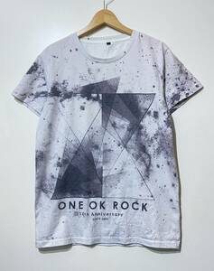 ★ ONE OK ROCK 10th Anniversary 2005 半袖 Tシャツ L ライブ ツアー ホワイト系 L ワンオク 記念グッズ ワンオク