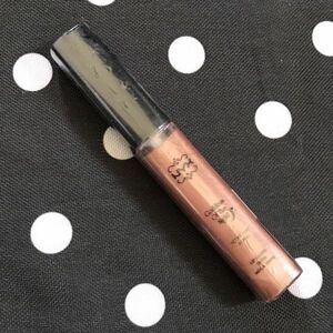 NYX 　海外人気コスメ　リップグロス　LG　117　Chestnut　15ml