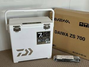 ダイワ (DAIWA) クーラーボックス ZS700 7リットル 6面 真空パネル シマノ 