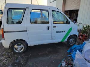 ダイハツハイゼット電気自動車不動車です、書類有りEVバッテリー無いです画像確認してご判断下さい、引取限定車です。