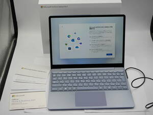 美品●マイクロソフト Surface Laptop Go2 アイスブルー●8QF-00018 モデル2013●11thGenCore i5●256GB