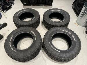 半年使用 中古4本セット 33x12.50R17 2021年製 MONSTA モンスタ EXTREME MUD 33x12.50-17 ホ ワイトレター　MTタイヤ　33インチ