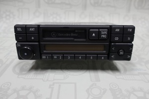 メルセデスベンツ 純正品 W210 オーディオ ラジオカセット 0038206186