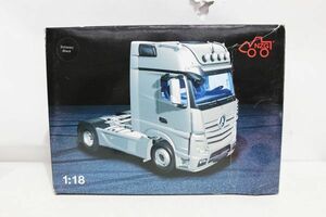 D016H 069 NZG 1/18 Mercedes Benz メルセデスベンツ Actros Gigaspace 4x2 ブラックミニカー 現状品 ジャンク扱い