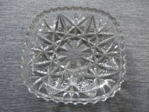 HOYAクリスタル 保谷硝子 カッティングのデザインが美しい角皿 クリスタルガラス*HARU410