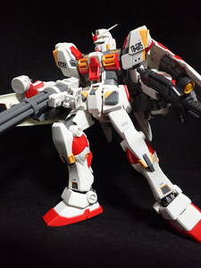 ◆ 完成品 MG 1/100 RX-78-5 ガンダム5号機 ◆