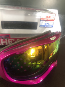 【RHEA紫外線カットウィンターゴーグル】球面レンズ　スキー　スノボー　未使用【23/06 S T5】