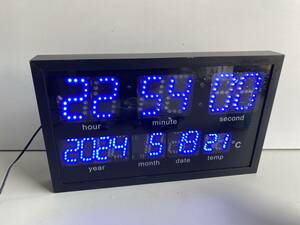 ④t361◆LED 時計◆デジタル カレンダー 青/ブルー 時 分 秒 年 月 日 温度 掛時計 置時計 インテリア 動作品