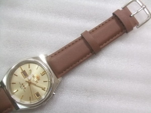 デッドストック未使用新品レトロオリエントスリースターオートマチック腕時計　S482