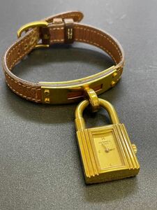HERMES エルメス ケリーウォッチ 2針 ブレスレット ゴールド文字盤 レディース クオーツ 電池式 腕時計 動作未確認