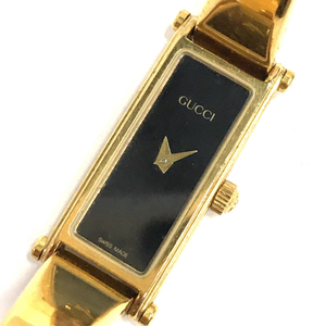 グッチ 1500 クォーツ 腕時計 ブラック文字盤 スクエアフェイス 未稼働品 ファッション小物 GUCCI QR051-260