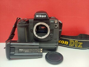 ■防湿庫保管品 NIKON D1X デジタル 一眼レフ カメラ ボディ 動作未確認 バッテリー ニコン