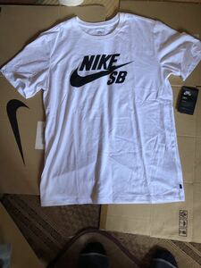 NIKE SB ナイキSB 新品TシャツL