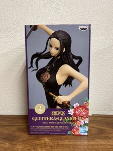 数3個あり ワンピース GLITTER＆GLAMOURS -ニコ・ロビン カンフースタイル- フィギュア Aカラー 未開封(箱に多少の痛みあり)