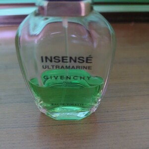 GIVENCHY　香水（中古品）INSENSE ULTRAMARINE