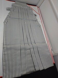 YA5299 和装　行灯　縞　袴　はかま　紐下約89㎝　ポリエステル　卒業式　パーティー　コスプレ　