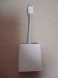 [送料無料 即決] Apple Mini DisplayPort to VGA Adapter A1307 USED
