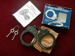 実物★ピアレス 軽量 アルミ 手錠 730CB ハンドカフ ダブルロック 米国 USA製 Peerless Handcuff Company★ブラック 黒 入手困難 希少