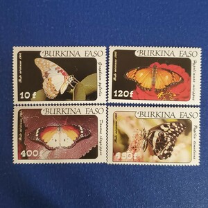 ブルキナファソ★1984年　蝶４種　４枚組　未使用切手　昆虫切手