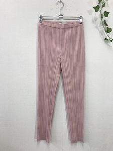2673　【　イッセイミヤケ　PLEATS　PLEASE　】日本製　プリーツパンツ　サイズ：2　　色：淡いピンク