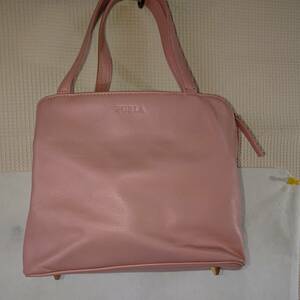 ★良品★D6M1510★ハンドバッグ小さめ★ ミルキーピンク系　FURLA　フルラ　本革　比較的綺麗です。