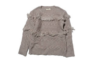  可愛いセーター　美品。　デビーデボ　フリンジがかわいいデザインニット