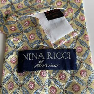 NINA RICCI(ニナリッチ) 黄色水色チェックネクタイ