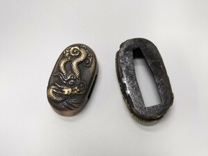 YT19　日本刀装具　縁頭　龍の図　銅製　現代品　　刀剣美術
