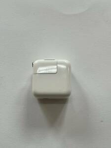 L050)Apple 純正品 充電器 A1401 純正 USB充電器 Power Adapter ホワイト 白　ACアダプタ　