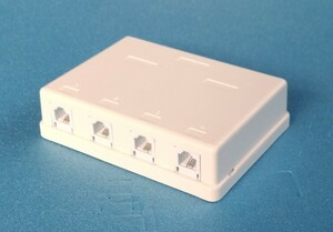 ４回路電話集合ローゼット モジュラージャック　RJ11 ６極４芯X４ 送料無料