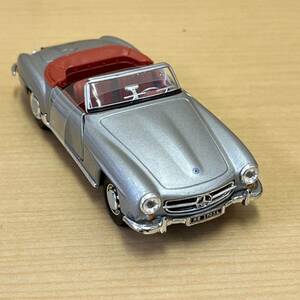 【TS0421】18 ミニカー Mercedes Benz MB190SL シルバーカラー オープンカー 高級車 コレクション アンティーク 車